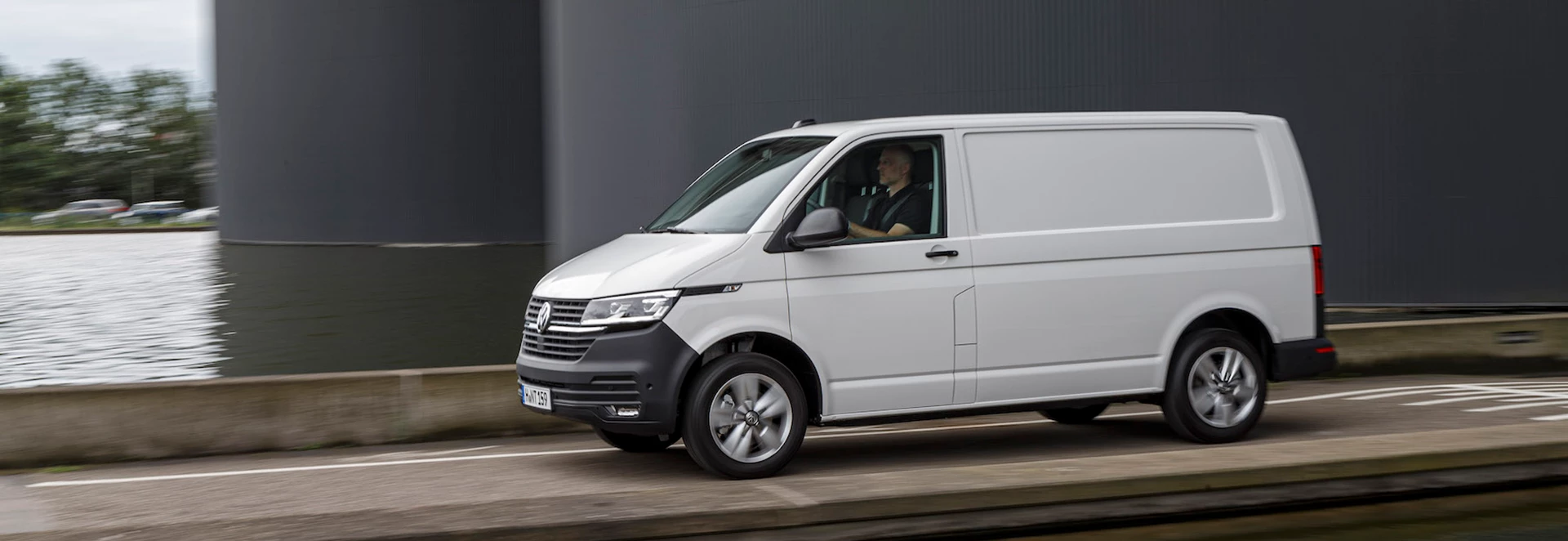 Volkswagen Transporter 2019 review